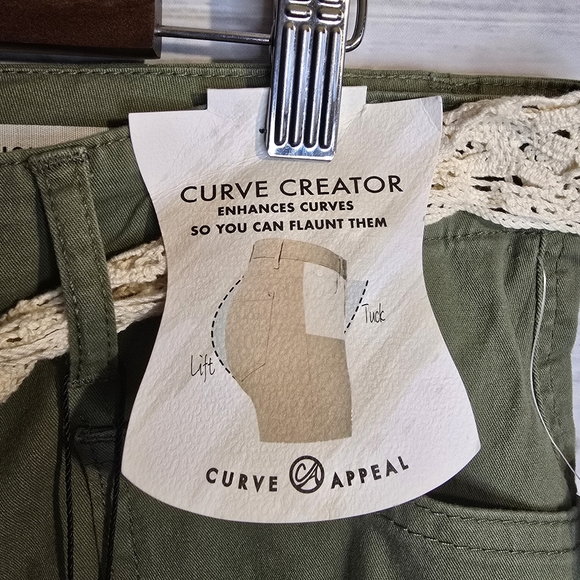 NWT Curve Appeal Womans Size 10/30 Hunter Green High-rise Flare Pants - Picture 6 of 8